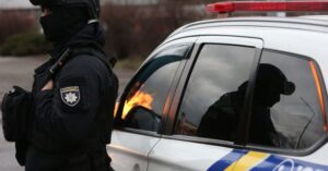 Вибух автомобіля в Подільському районі: поліція розслідує обставини