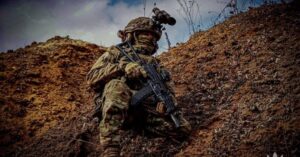 Плюючи на пасхальне перемир'я путіна — тисячі обстрілів та атак уздовж фронту