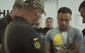 Втратили роботу, але бронювання збереглося: хто не підлягатиме призову від ТЦК після звільнення