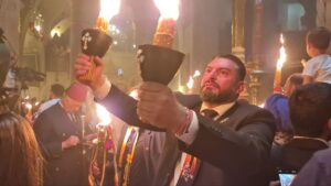 У Храмі Гробу Господнього відбувся сходження Благодатного вогню
