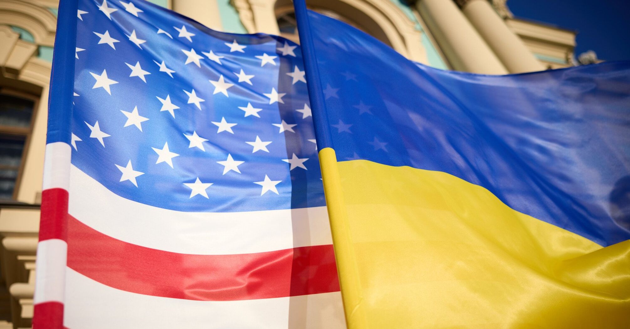 Украина заключила меморандум с США: на подходе инвестиции в полезные ископаемые и восстановление