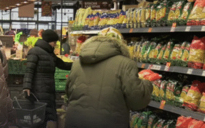 Зростання цін на основні продукти: магазини оновили вартість макаронів, борошна та цукру