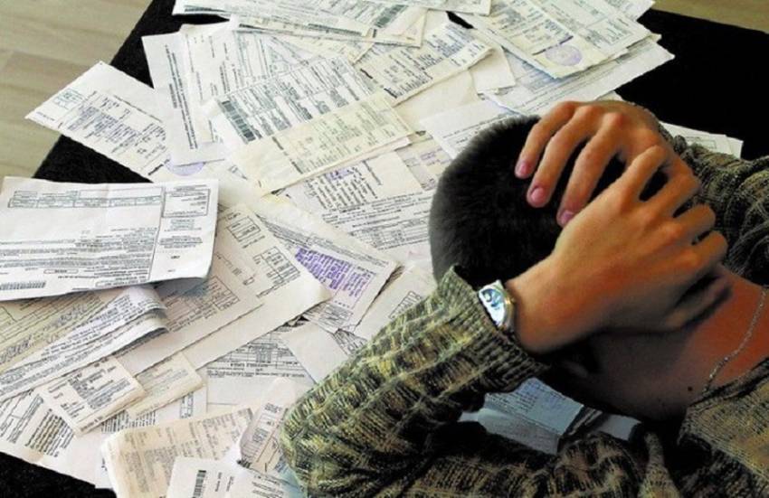 Без житла - плати за нічого: українцям нараховують штучні борги
