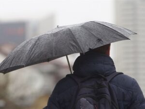 Замість травневого тепла - арктичні холоди: синоптики вразили прогнозом на місяць