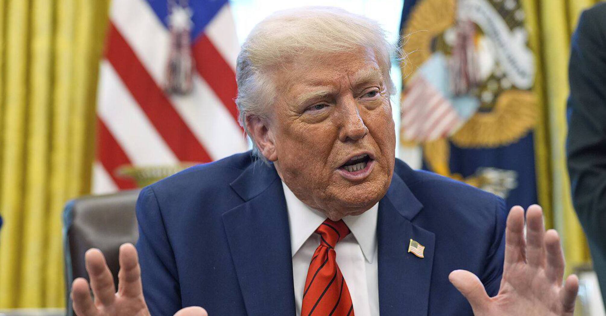 Залишаємося в шокові: Трамп засудив обстріли через численні жертви