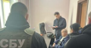 Елітна вілла, офшори та акції: чим займалася родина ексголови ''Мотор Січі'' для виведення мільйонів за кордон