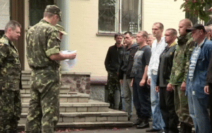 Чоловікам нагадали про суворі штрафи за ухиляння – часу залишилось обмаль