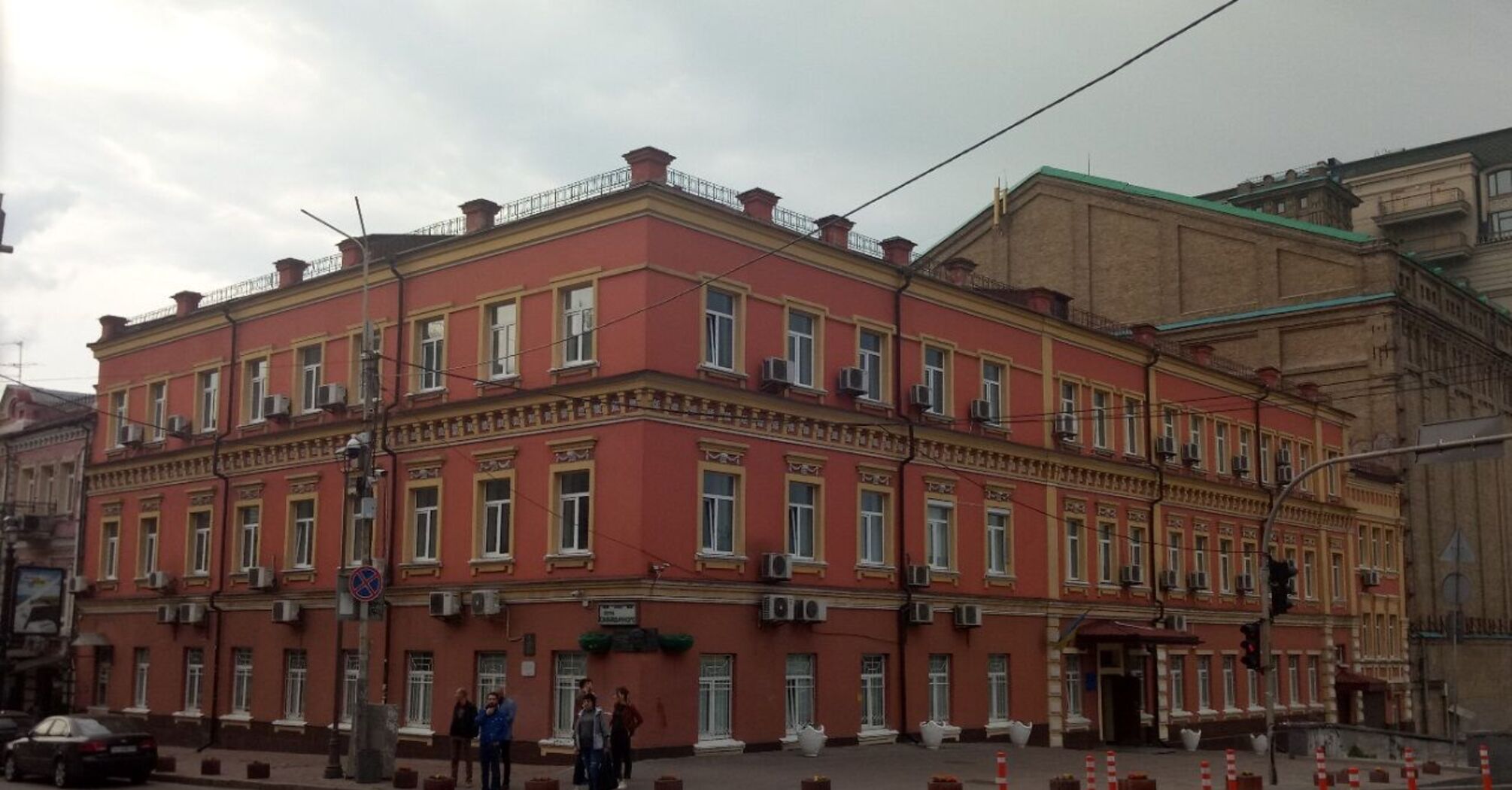 Аудит виявив мільйонні порушення: Інститут біохімії недоотримав фінансування та завищував витрати