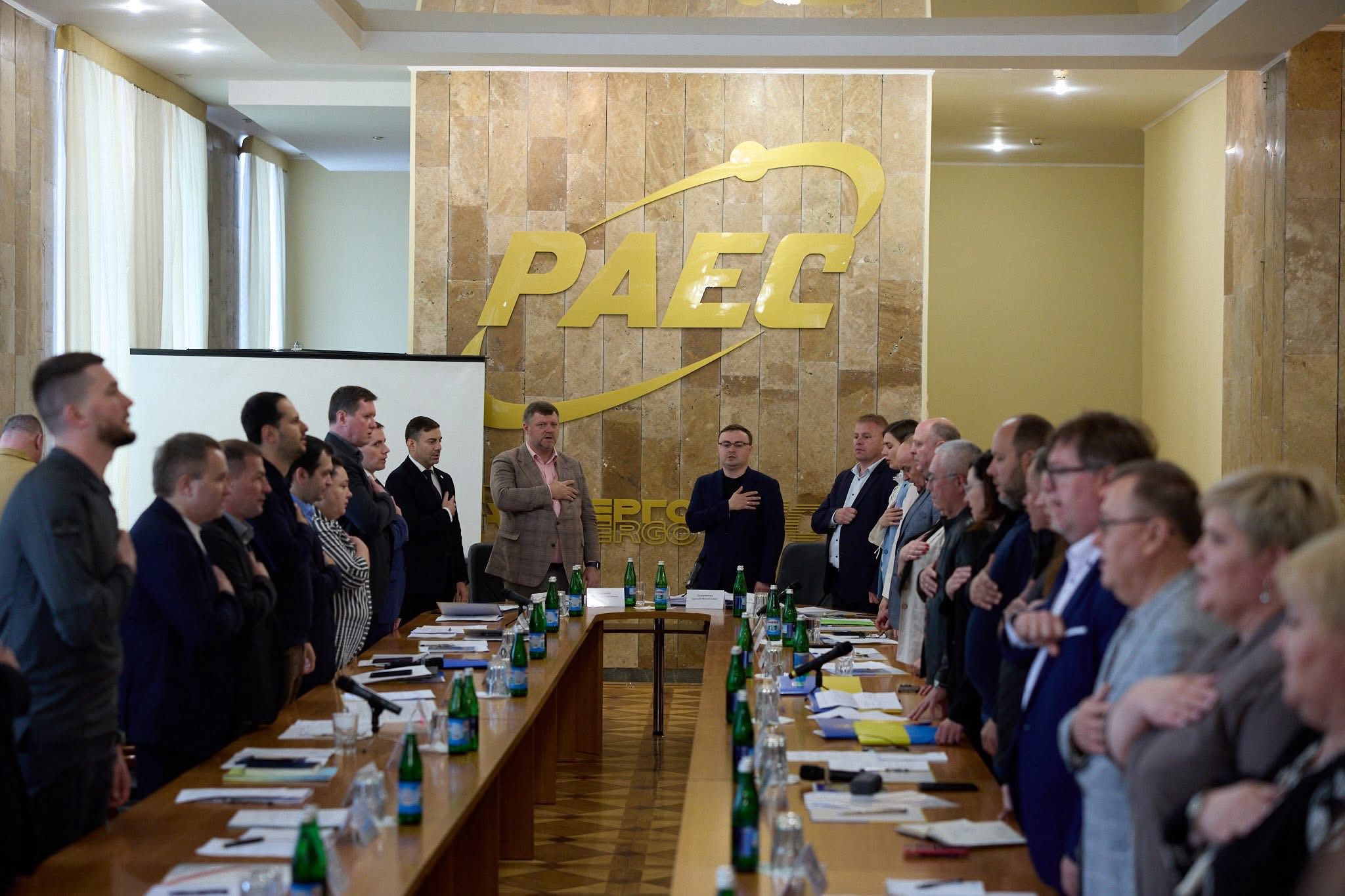 Проблеми пільг, забруднених територій та дозиметрії: ключова зустріч у Вараші з депутатами, екоінспекторами та громадою