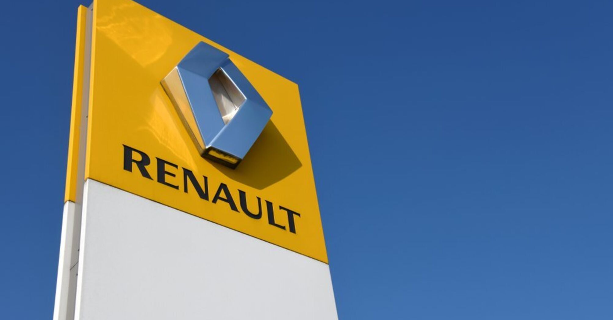 Дрони для фронту та Європи: Renault планує виробництво в Україні