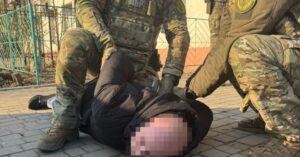 8 тисяч доларів – і діагноз у кишені: як у Миколаєві співробітник ТЦК і лікар сприяли ухилянтам