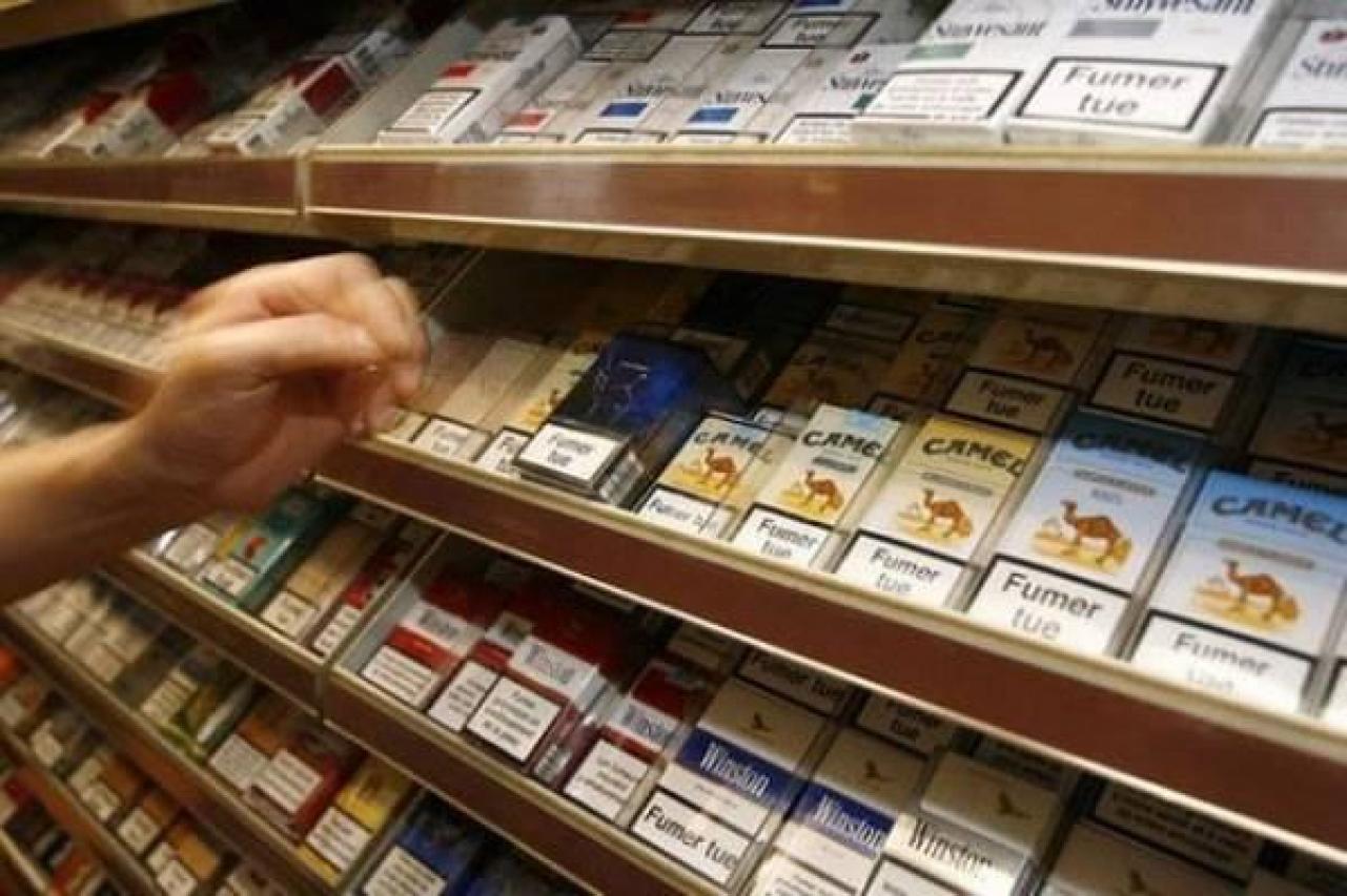 Ціни на цигарки та алкоголь в Україні ростуть, доступними залишаться лише для заможних