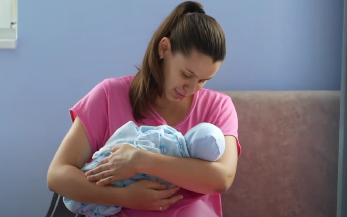 Не 860 гривень, а значно більше: українські жінки отримають підвищену допомогу на дитину