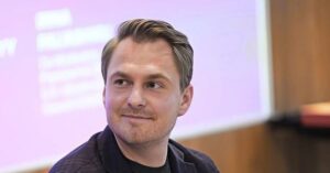 Генпрокурор Кравченко: Розслідування підроблених інвалідностей прокурорів залишалося без уваги протягом дев'яти місяців