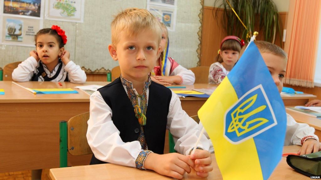 Навчальні заклади під загрозою: МОН назвав школи, які закриються першими