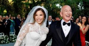 Весільна церемонія Безоса і Санчес принесла брендам більше ніж $200 мільйонів