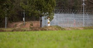 Балтійська лінія оборони: Литва закриває дороги на кордоні з Росією та Білорусю