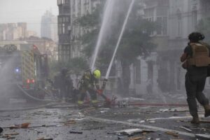 Для встановлення глобального миру важливо залучити Китай та інші азіатські країни: думка експерта