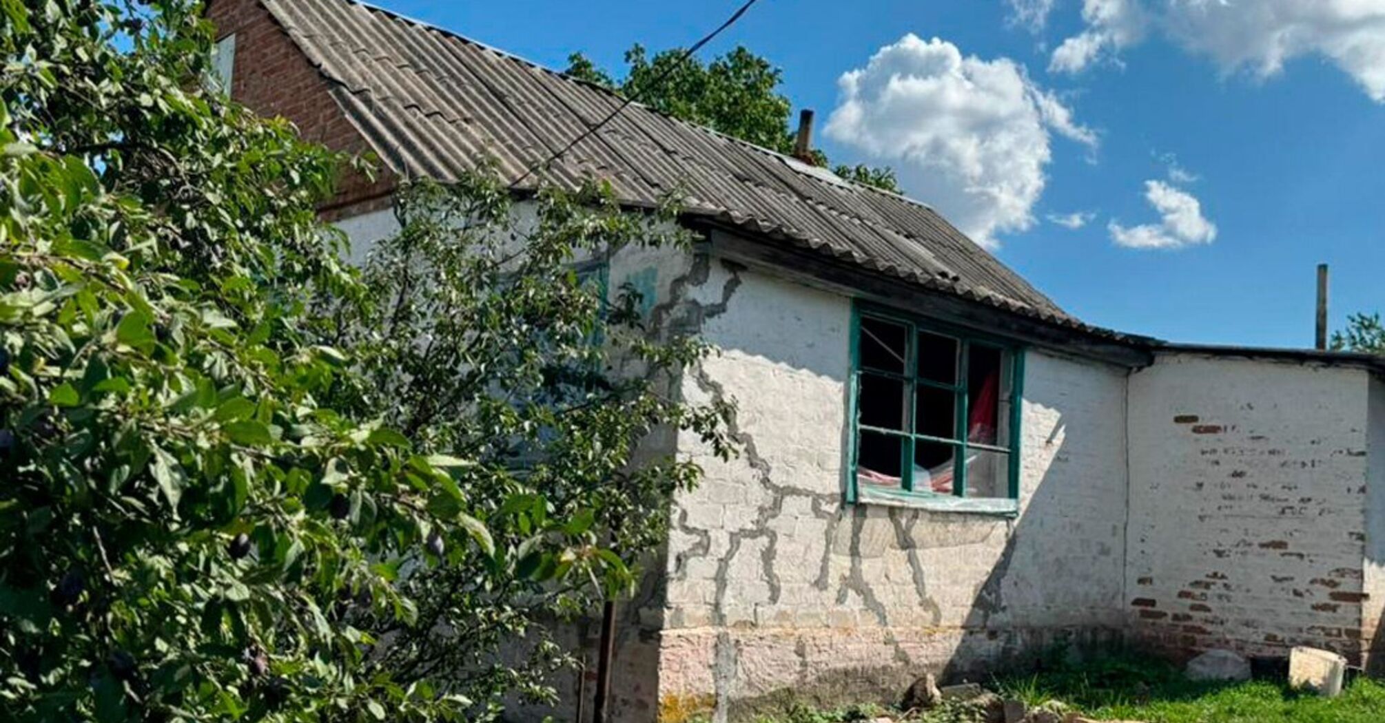 Обстріли у Харківській області: загинув чоловік, п'ятеро отримали поранення