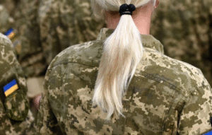 Мобілізація жінок: хто потрапить під увагу ТЦК і кому закриють виїзд за кордон у серпні
