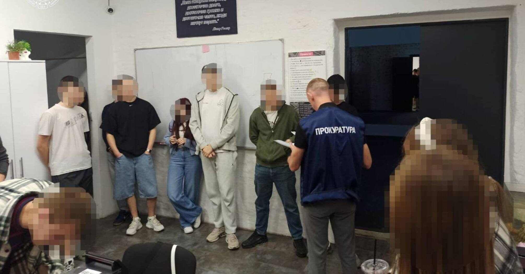 У Дніпрі виявили мережу кол-центрів, які обманювали українців
