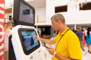 Державна підтримка: кому з українців доступні 200 тисяч гривень