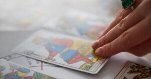 Прогнози карт таро на 18 вересня 2025 року