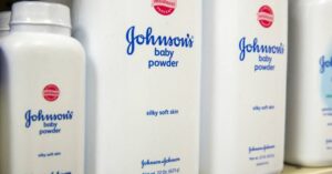 3 тисячі осіб стверджують, що присипка Johnson’s Baby Powder викликала рак