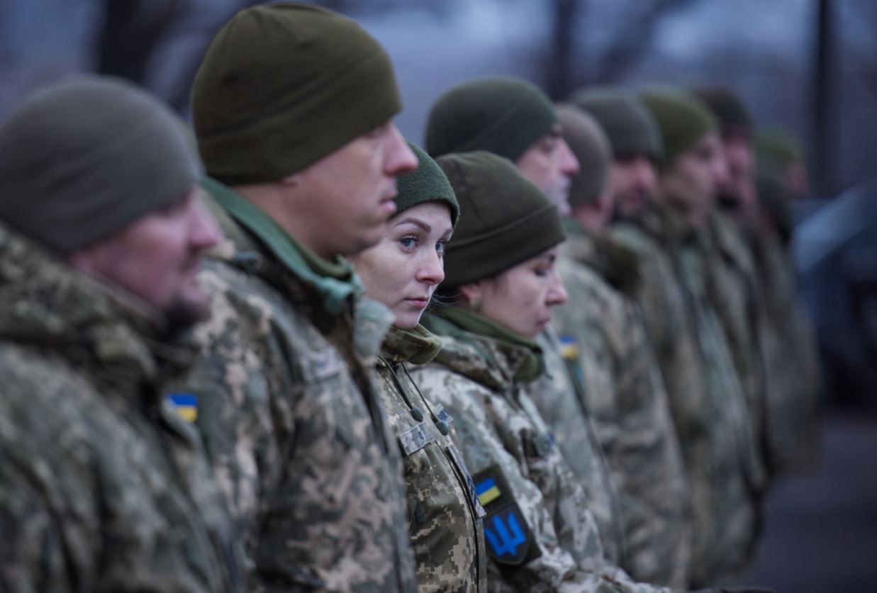 У Раді обговорюють мобілізацію жінок: що чекає на українок