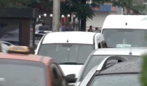 Попередження українцям про можливу транспортну кризу: які міста це зачепить