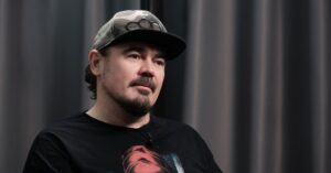 Фагота помітили з малознайомою особою: реакція артиста вразила