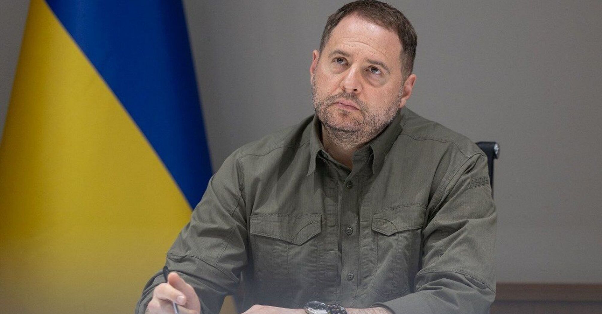 Фейковий ''брат'' Єрмака намагався працевлаштувати людей в ОП за $100 тисяч