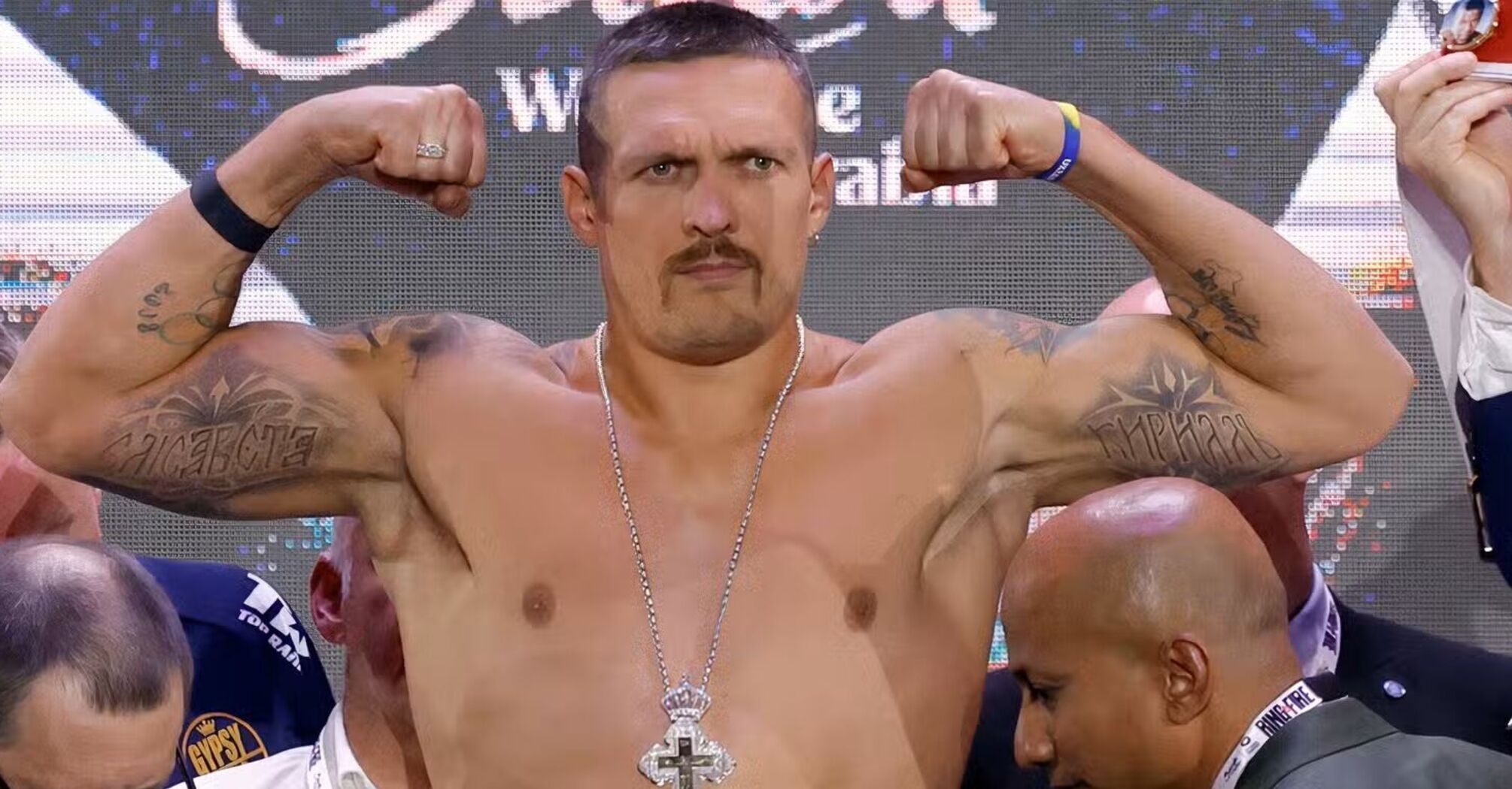 Олександр Усик увійшов до п’ятірки найбагатших боксерів в історії: його доходи вражають