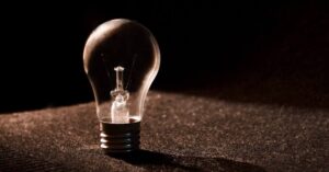 В Україні 20 січня вводять погодинні графіки відключень електроенергії