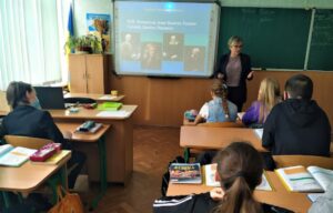 Лайфхак вчительки спровокував хвилю негативу: як уникнути поганої оцінки