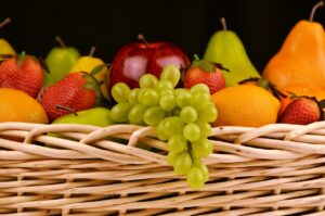 Дієтологи виділили 4 заморожених фрукти, які поживніші за свіжі