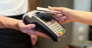 Запровадження єЧеку в Україні: електронні чеки замінять паперові з 2026 року