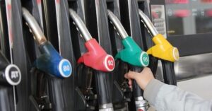Зростання ціни на пальне в Україні: як світові ринки впливають на вартість літра