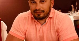 Вербицький проживає в престижному житловому комплексі Харкова, але в декларації не згадує про своє житло
