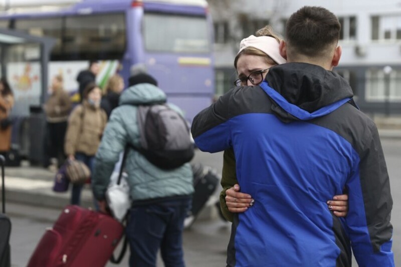 Українцям віком 18-22 років можуть знову обмежити виїзд: з'явилася нова умова