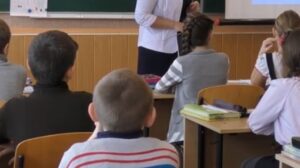 Скандал у соцмережах через прохання вчительки вчити дітей ходити в туалет під час перерви