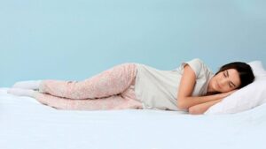 Чому після обіду хочеться спати: вчені пояснили несподіване явище організму