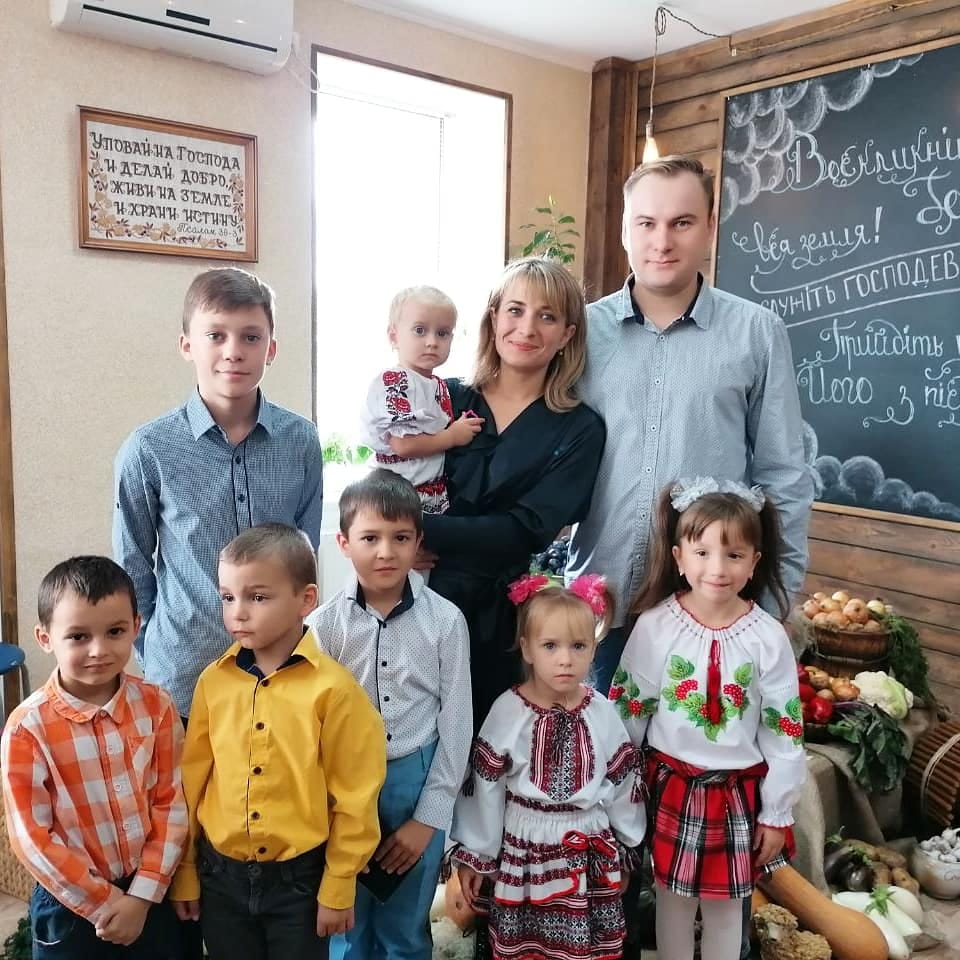 Як оформити статус багатодітної сім'ї та які є можливі виплати в Україні