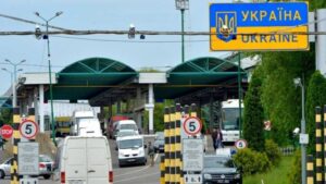 Затримки на кордоні з Польщею: водіям рекомендують заздалегідь планувати свої поїздки