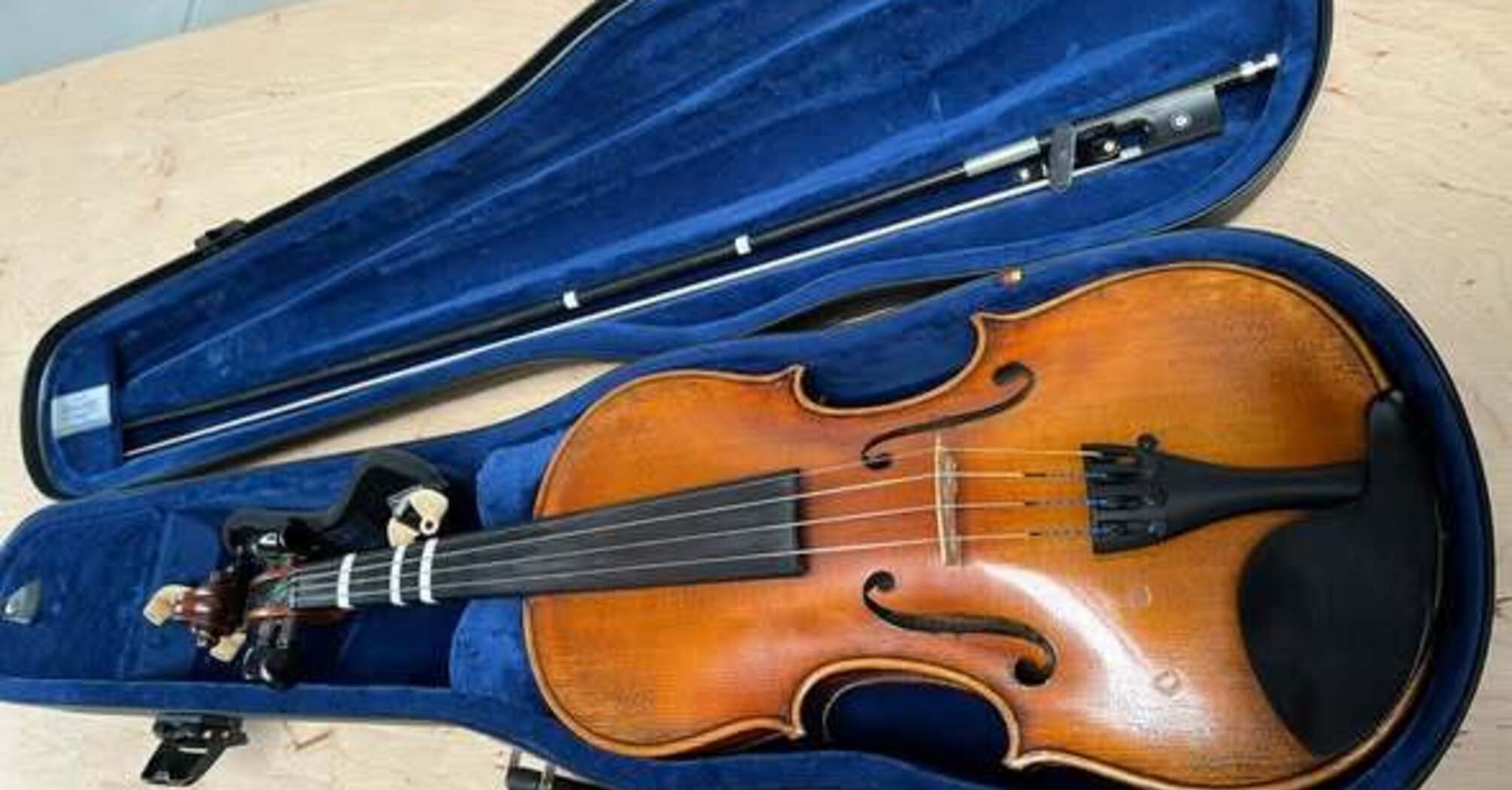 На кордоні виявили рідкісну скрипку XVIII століття: деталі знахідки