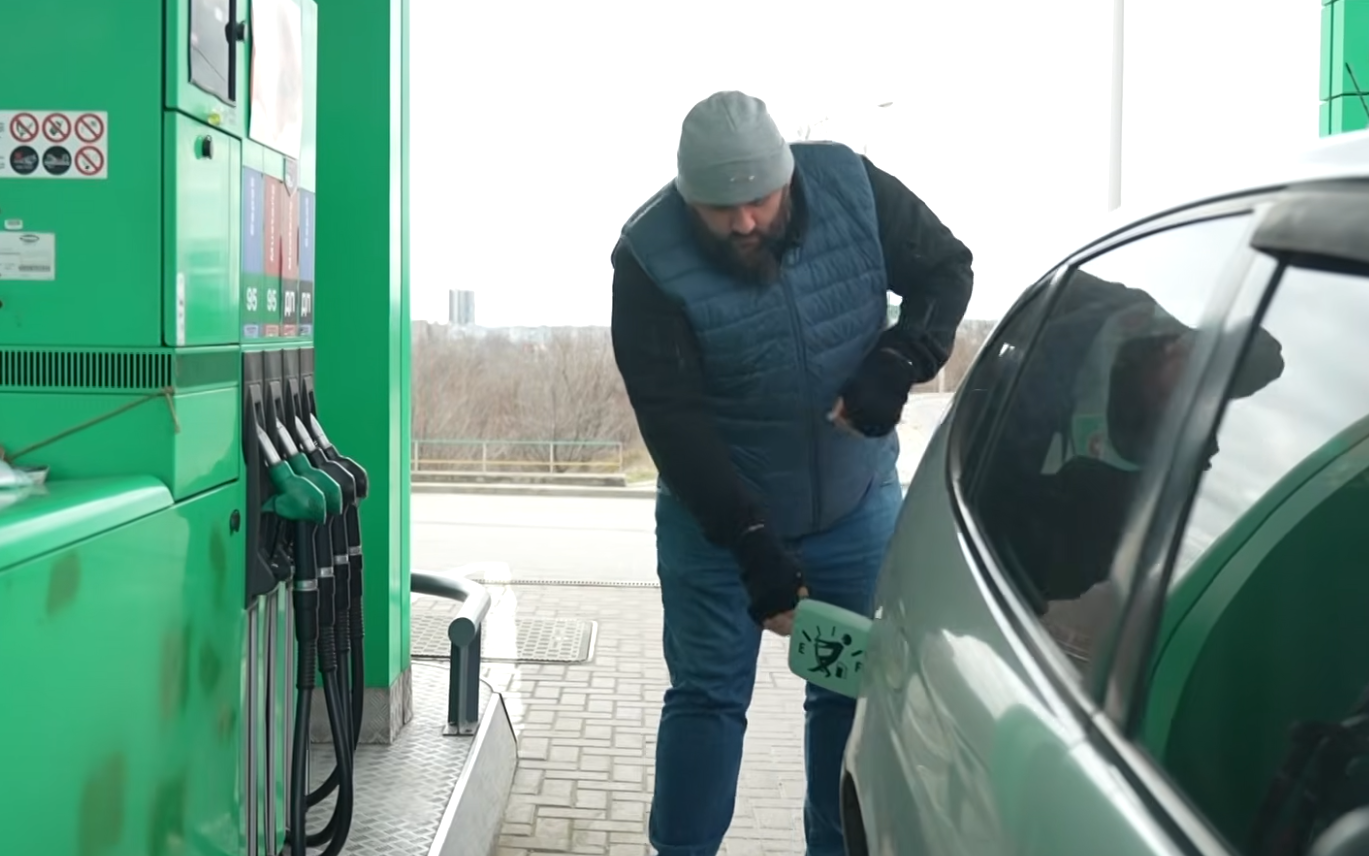 Експерт розглянув ситуацію з дефіцитом пального у квітні та можливі перспективи погіршення